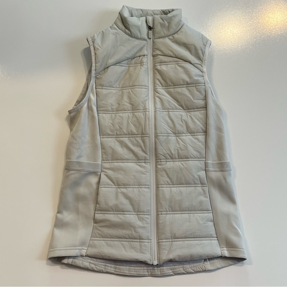 Women's Avia Light Gray Quilted Puffer Vest- XS